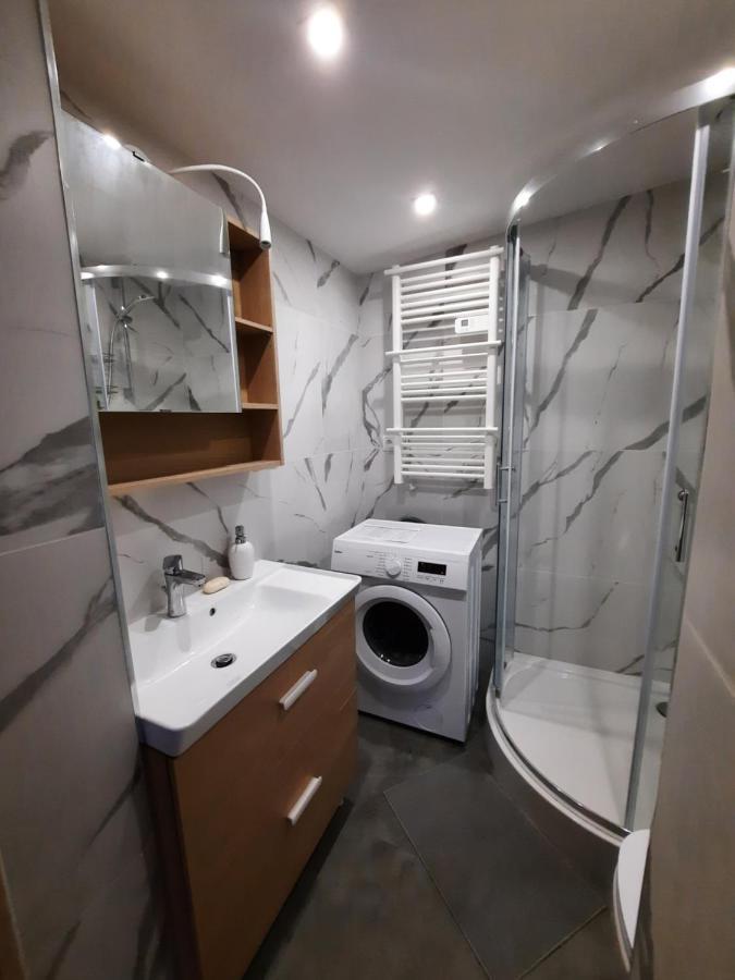 Apart Wilhelmina 75M2 Katowice Exterior foto